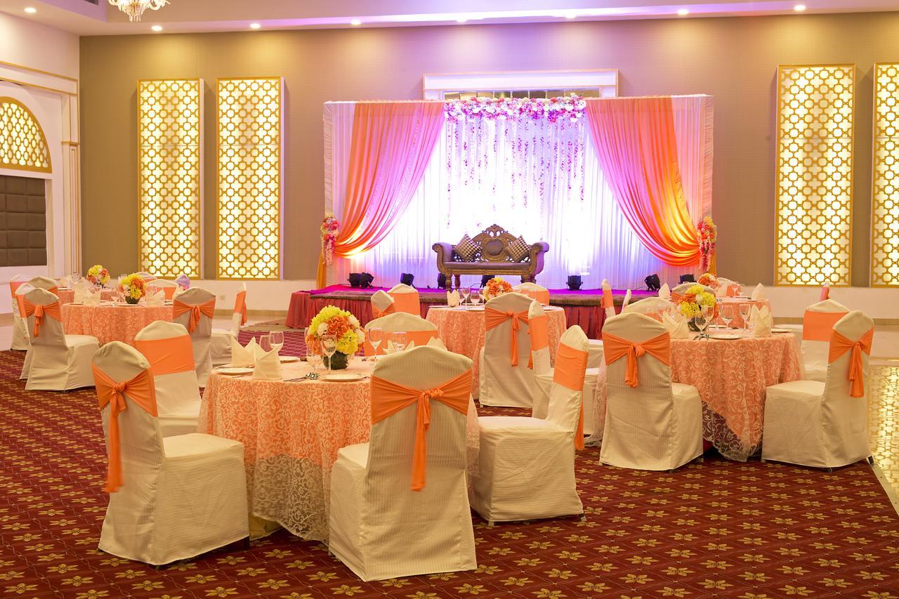 Inde Hotel Chattarpur New Delhi Luaran gambar